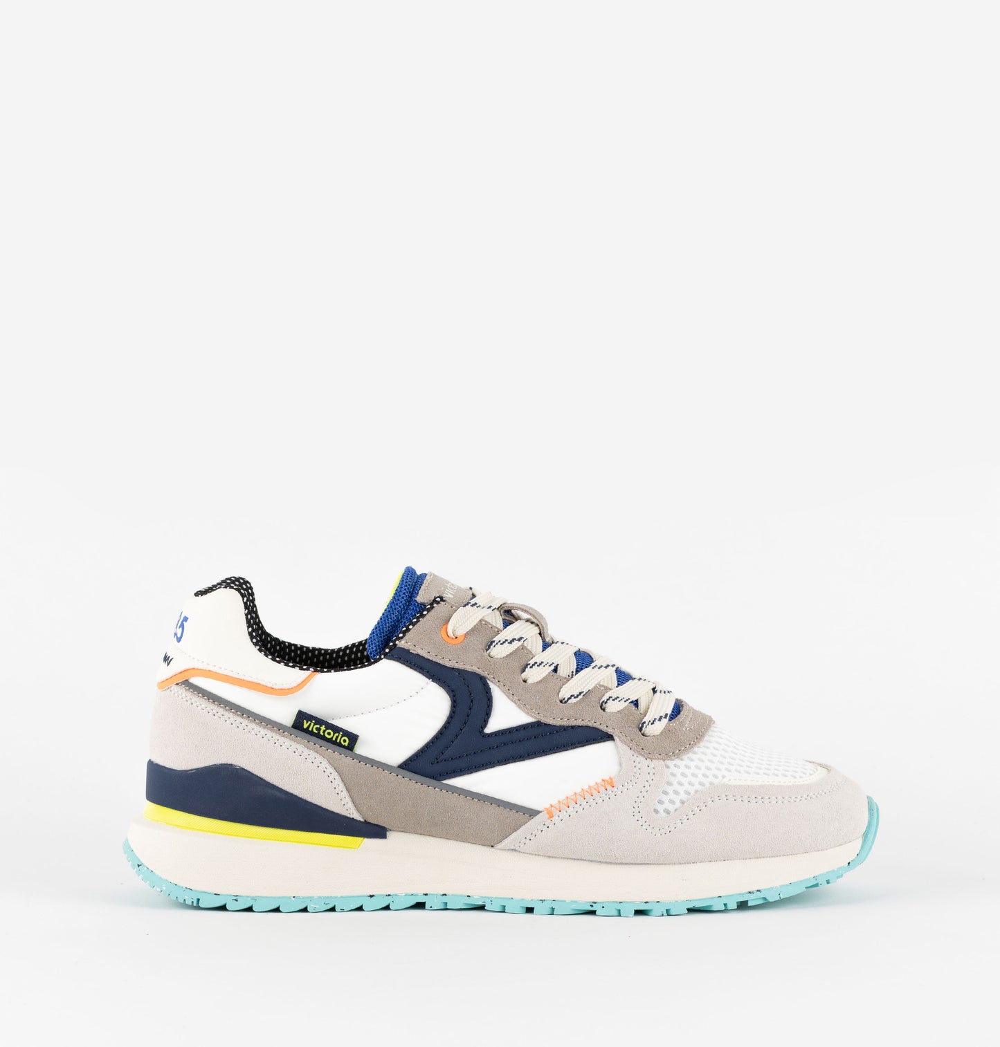Baskets Leggera Blanches Chaussures hommes marque Victoria Espagne Nouvelle Collection Printemps/été 2025 Chaussures Jeanmart Magasins Belgique Liege Grivegnée Ans Namur