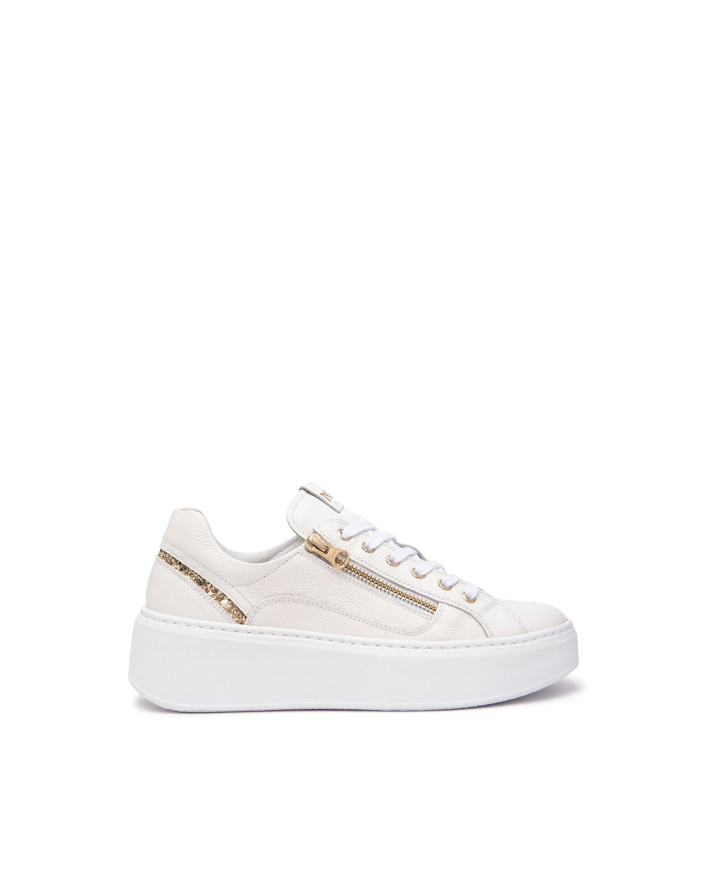 Baskets Sarapiqui Beiges Article 513081 Marque Italie NeroGiardini Chaussures Cuir Femmes Magasins France Nouvelle Collection Printemps été 2025
