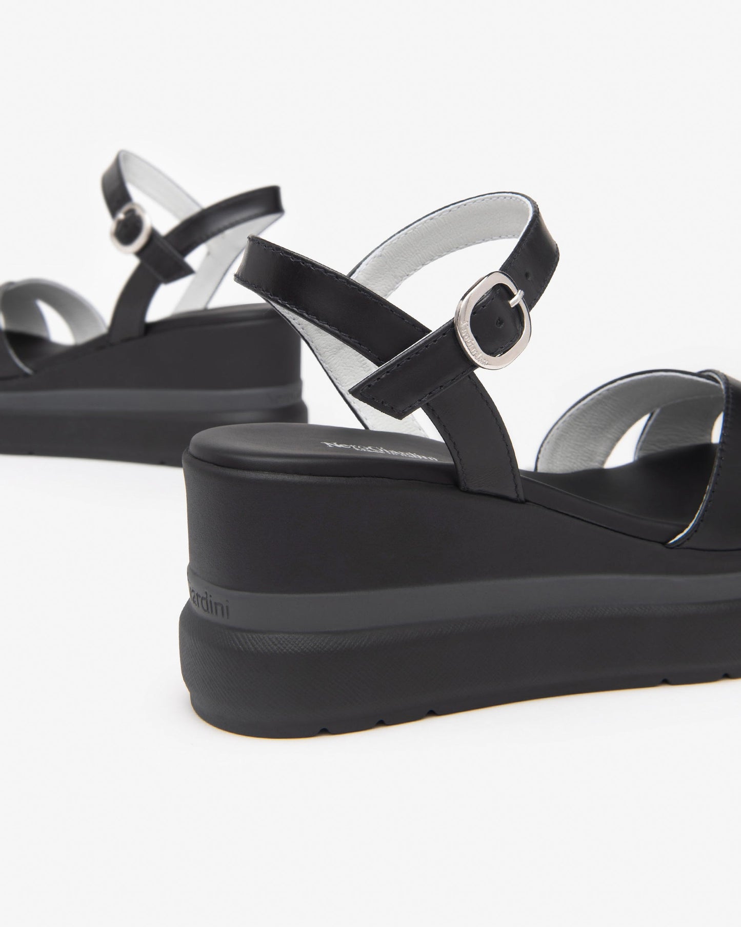 Zwarte Paso sandalen