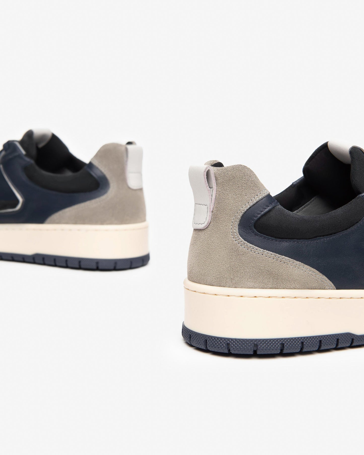 Blaue Kumquat-Sneakers