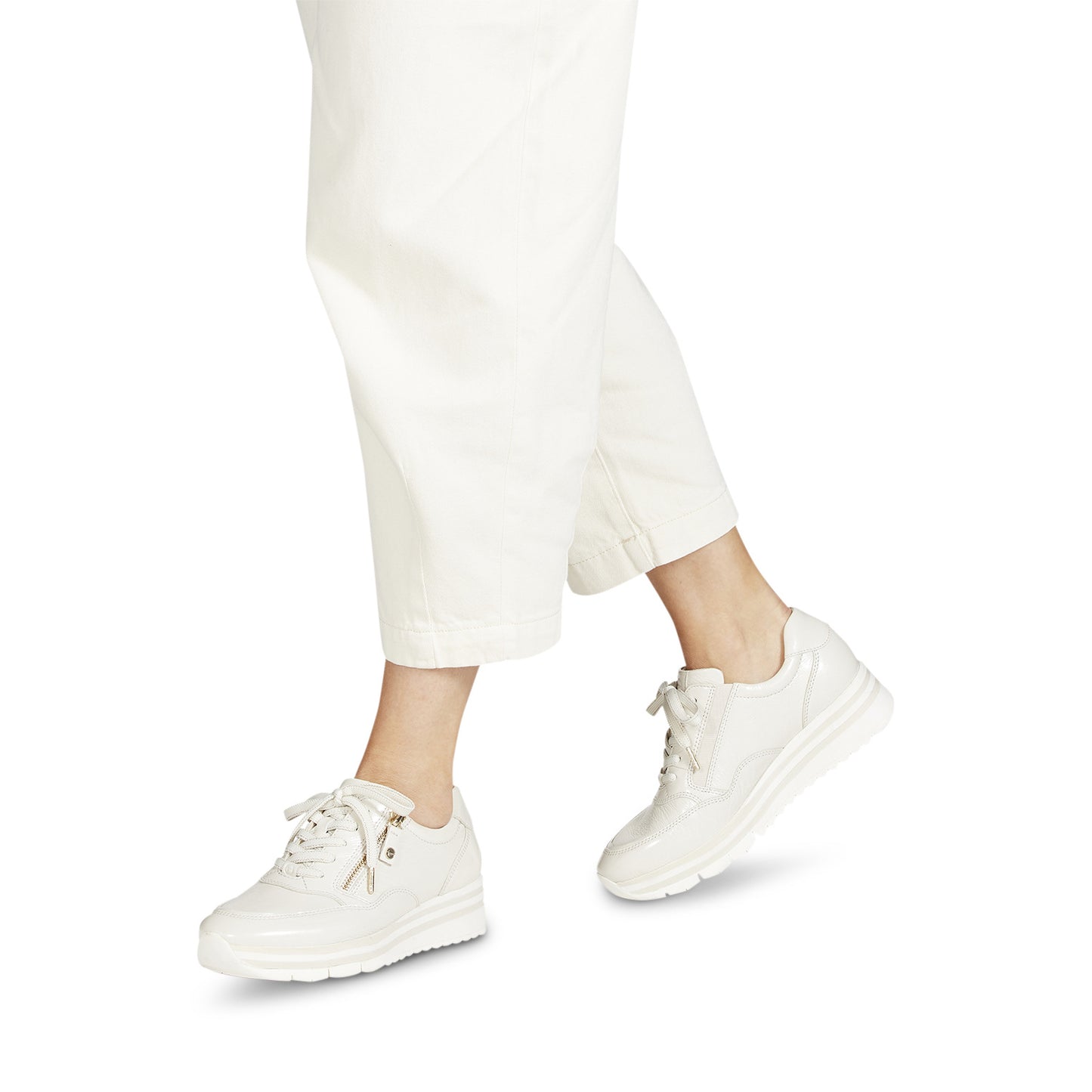 Minsk naakte sneakers