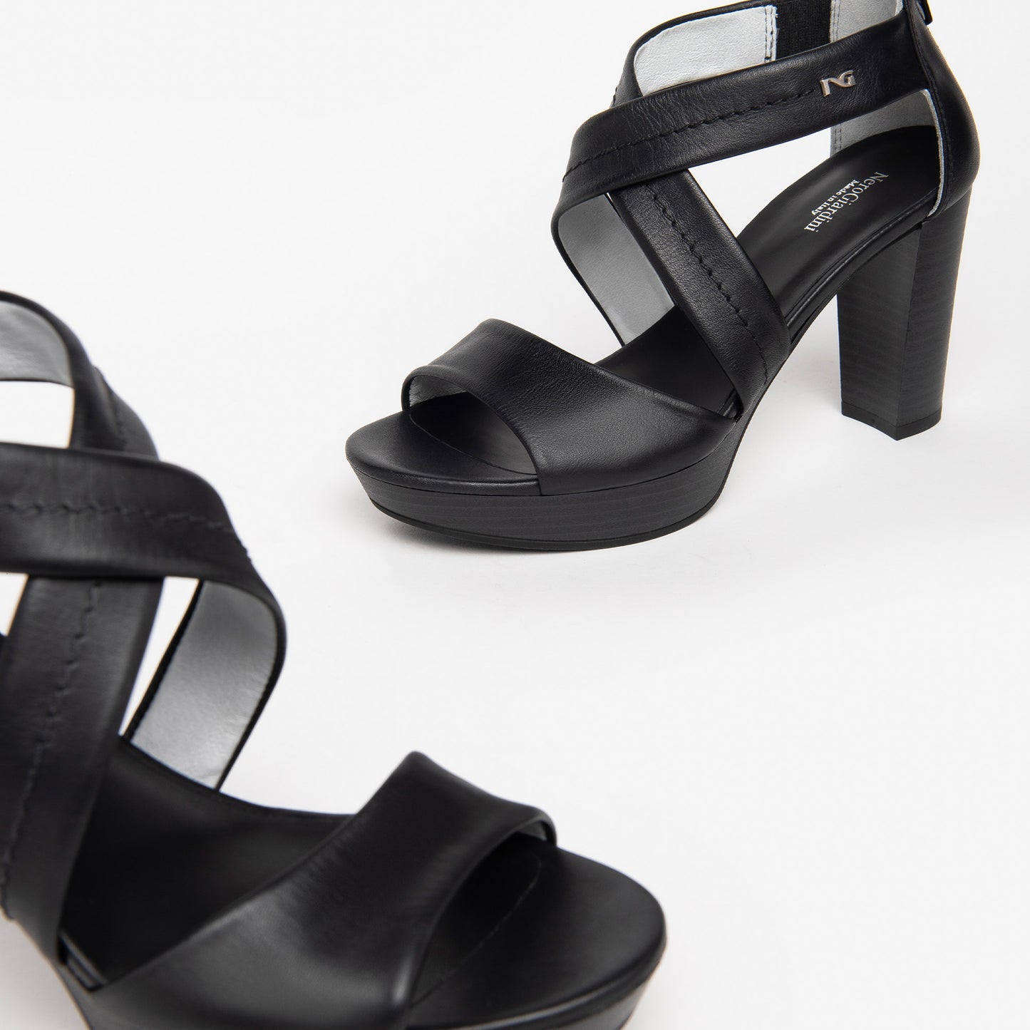 Briançon zwarte sandalen