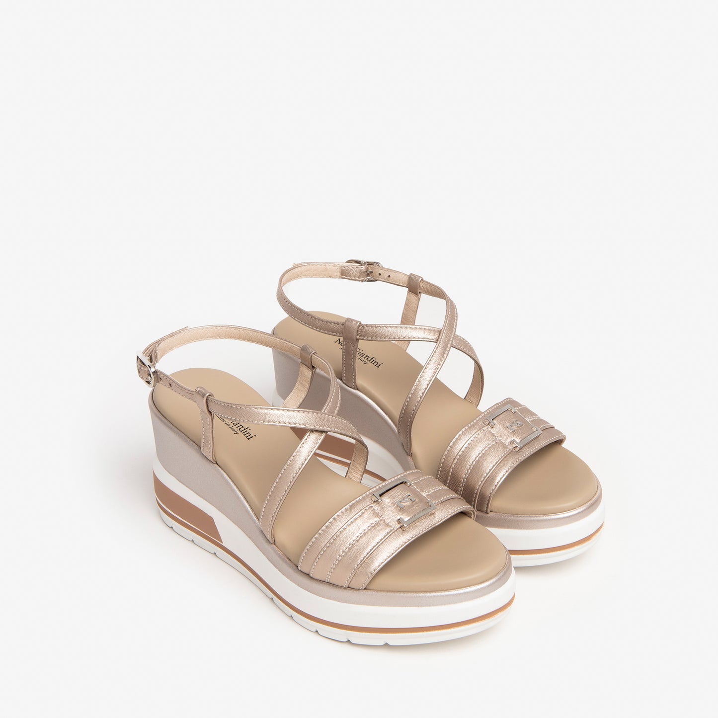 Gouden Fuveau-sandalen