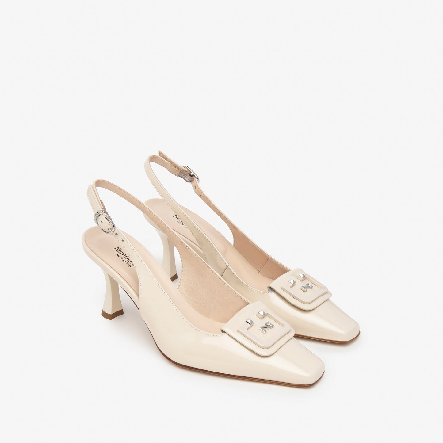 Elvina Beige Pumps