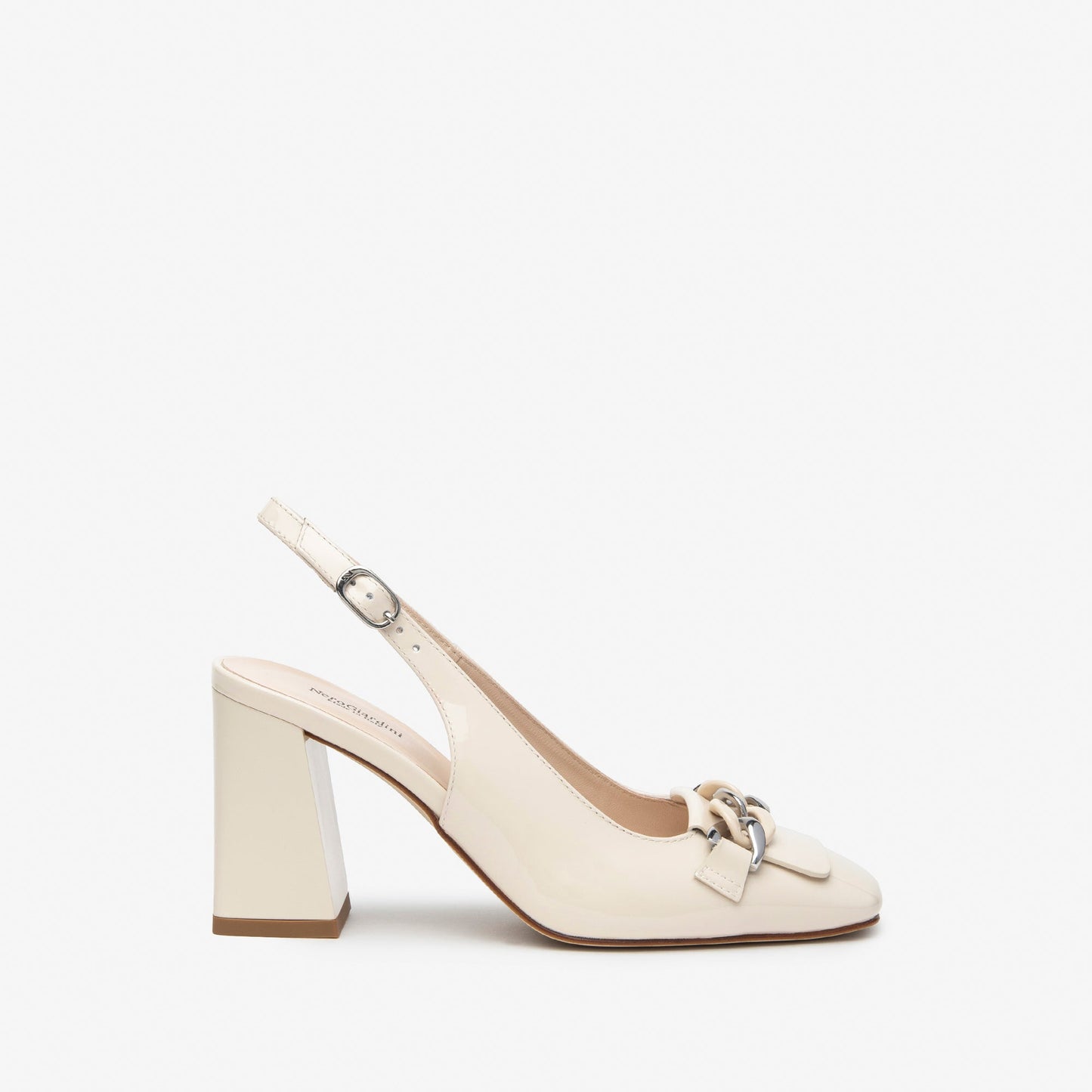 Melia beige pumps