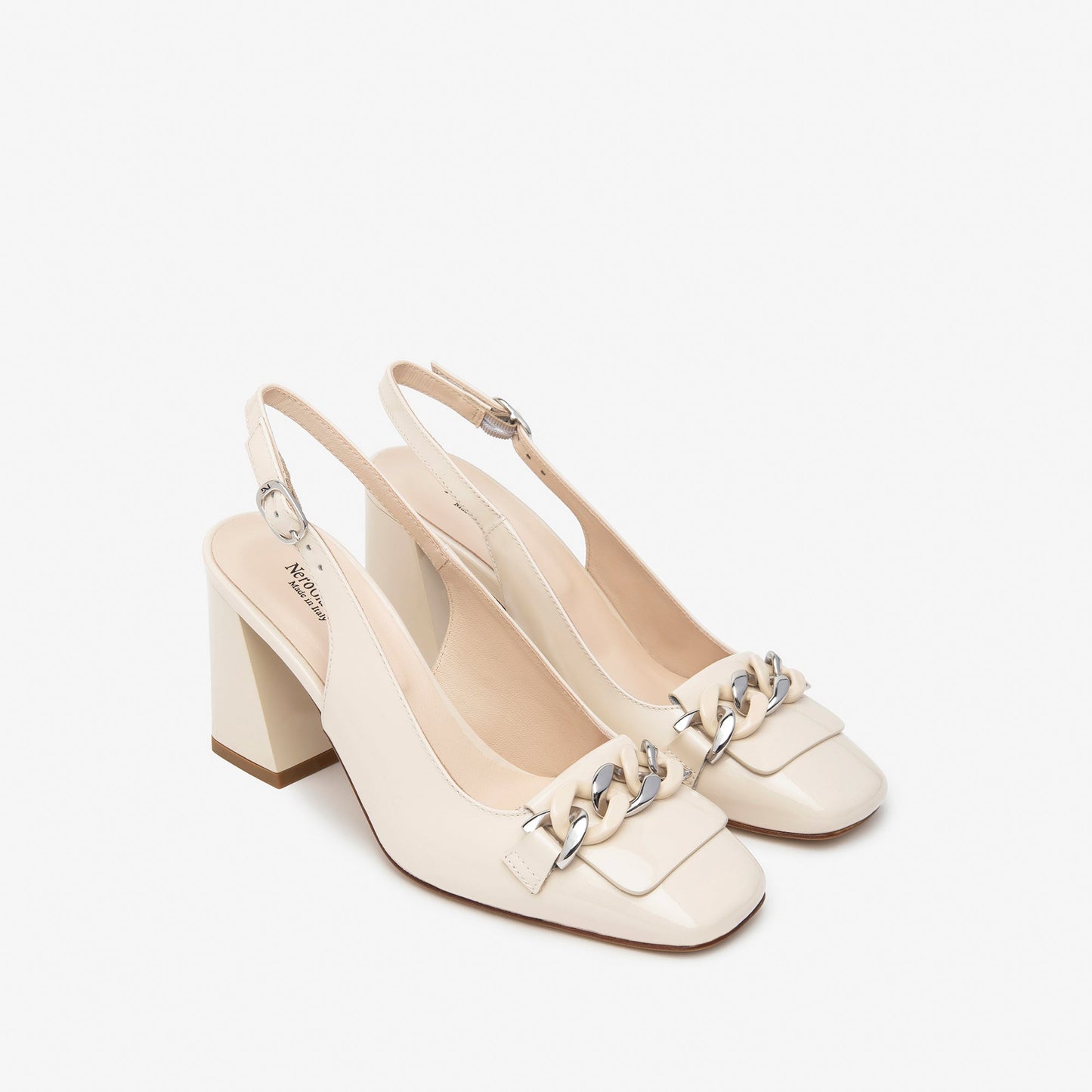 Melia beige pumps