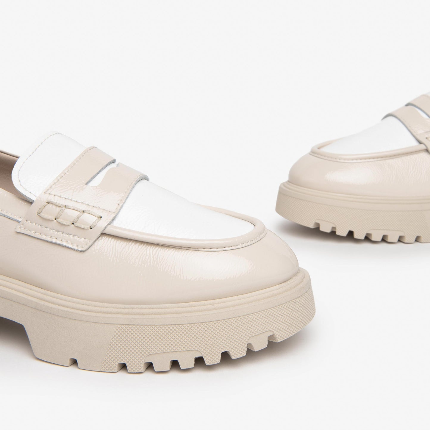 Estella beige loafers