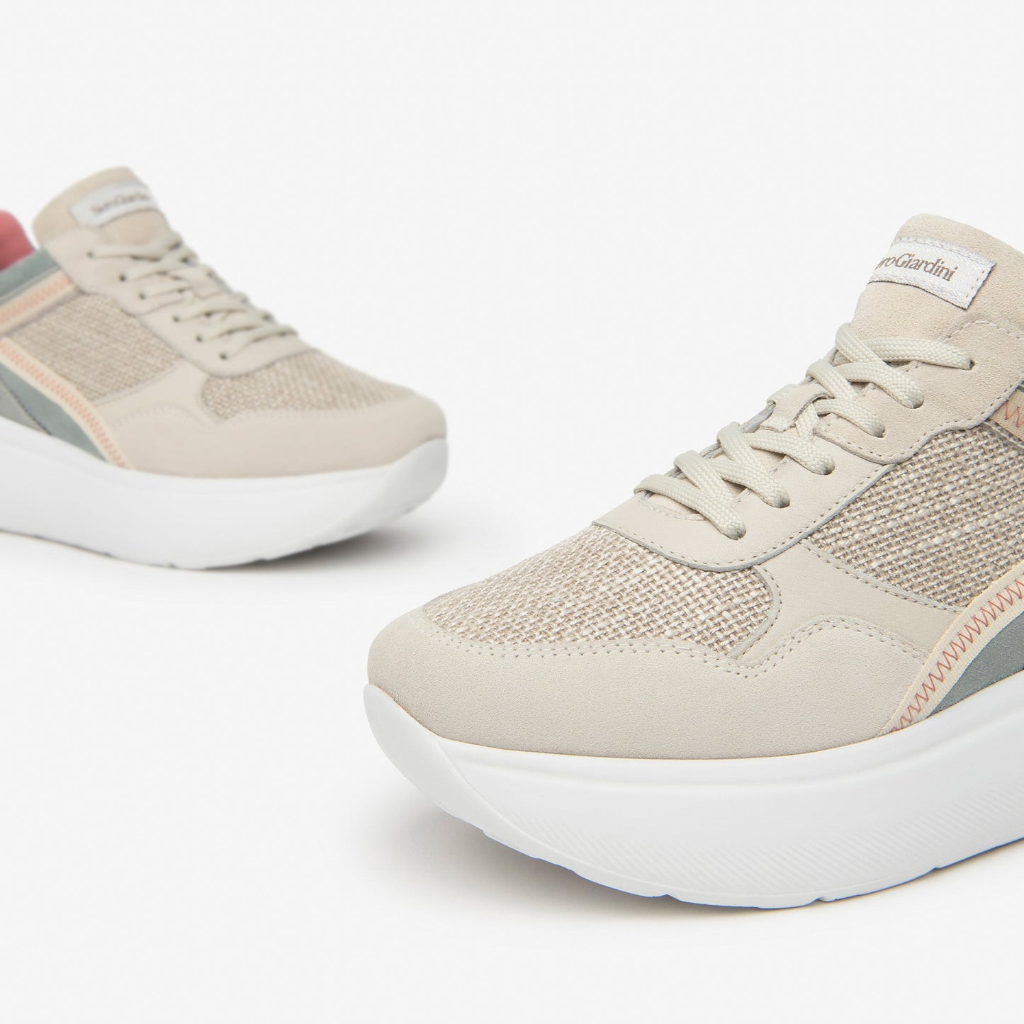 Alzina beige sneakers