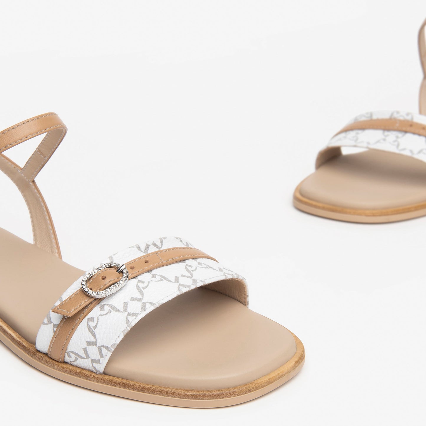 Méloé beige sandalen
