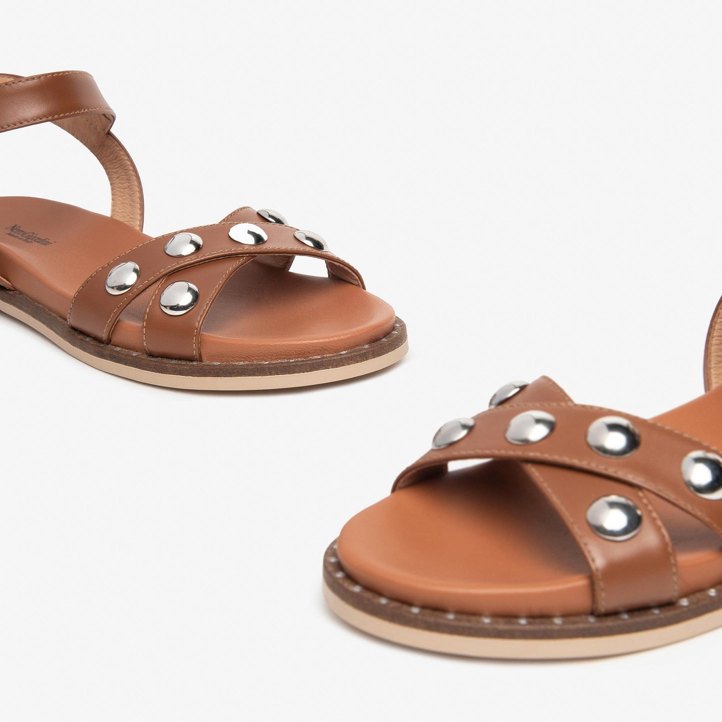 Kamelsandalen von Philaé