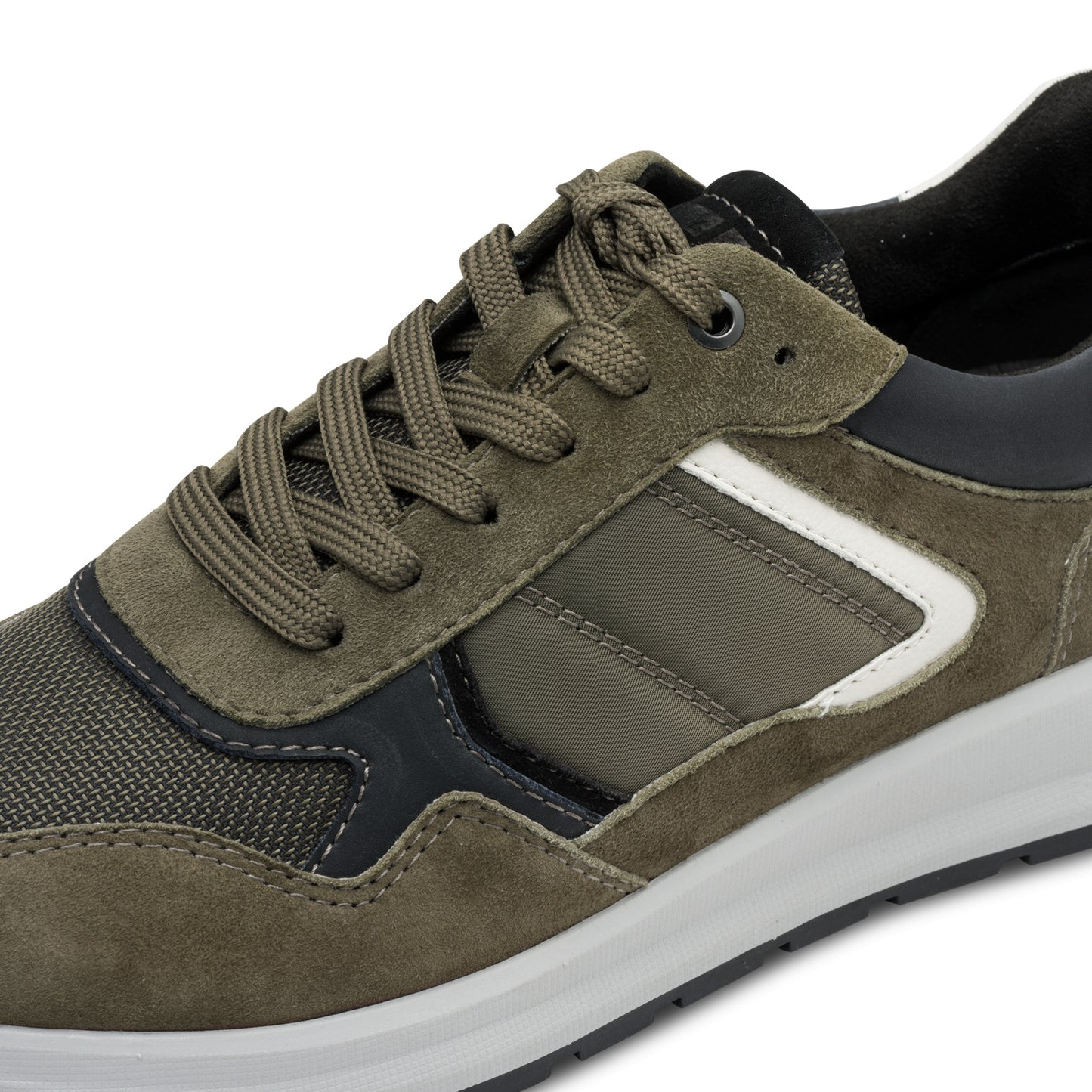 Baskets Nastved Kaki