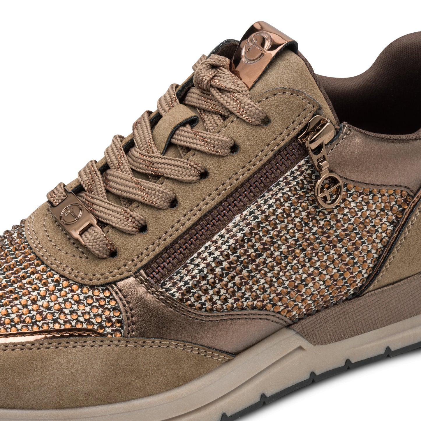Baskets Herning Taupes