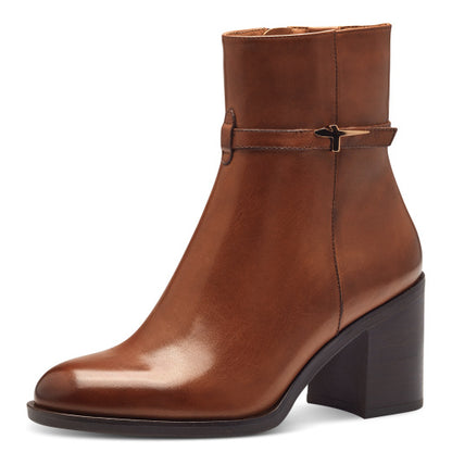 Boots 25319 Bruns Nouvelle collection automne hiver 2024 Marque Tamaris Chaussures femmes Magasin Jeanmart Grivegnée Ans Namur