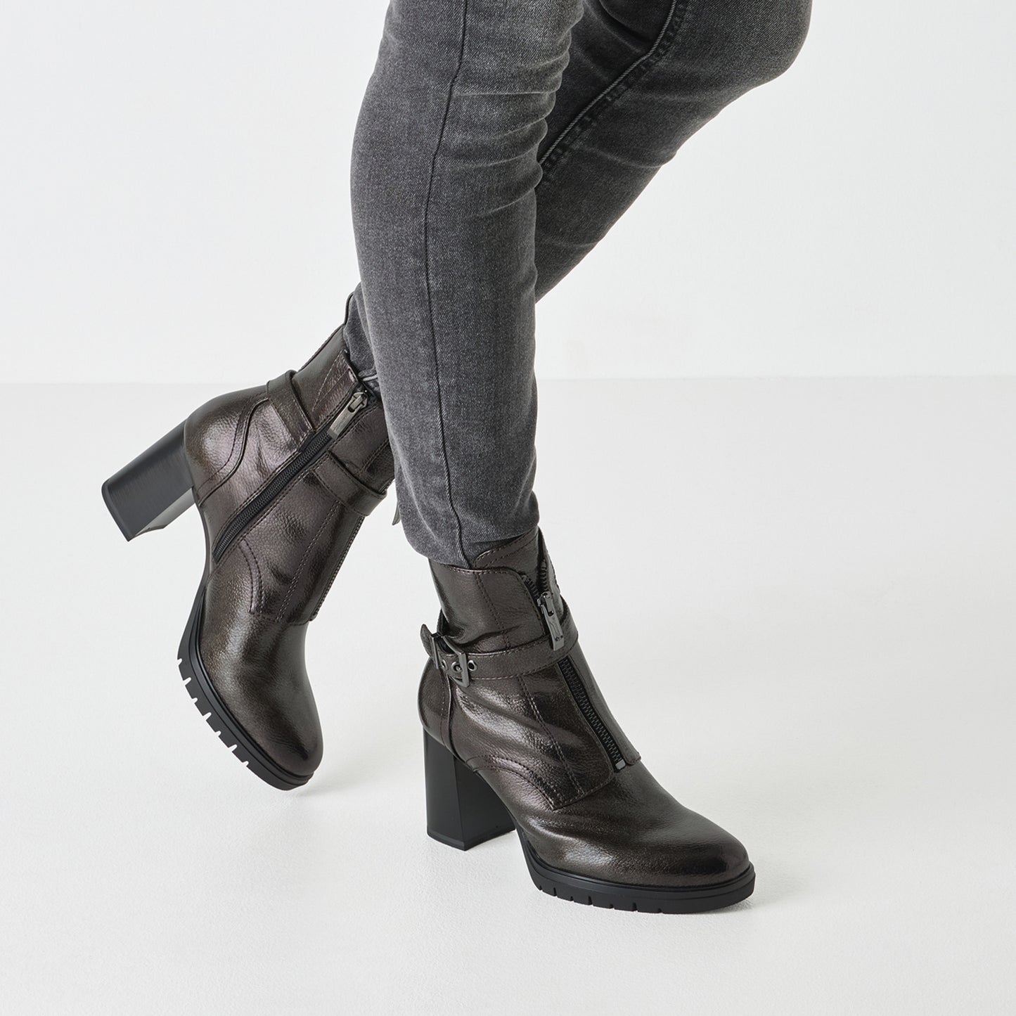 Boots Allerod Gris
