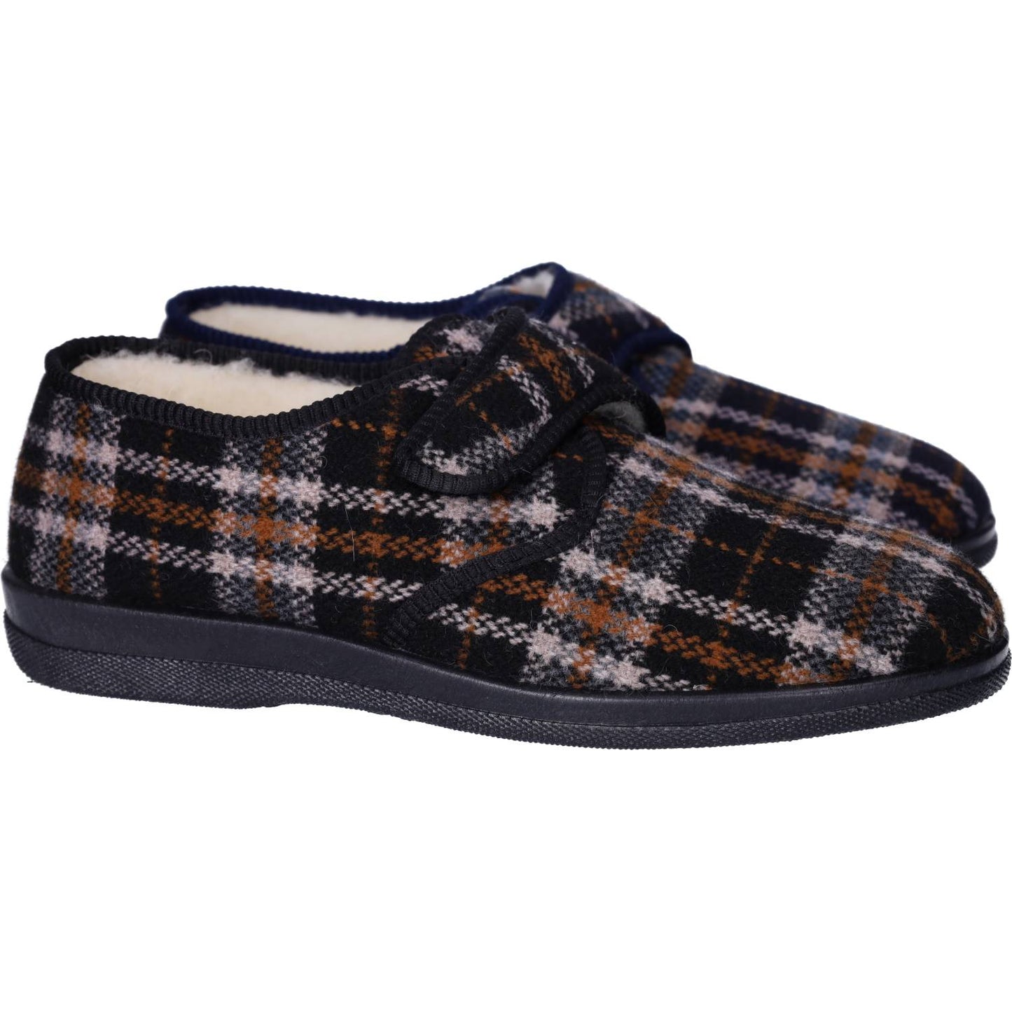 Article 11.822.6624 Pantoufles Oppland Noires Nouvelle collection automne hiver 2025 Magasins chaussures Jeanmart Belgique Liège Grivegnée Ans Namur Eupen