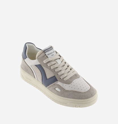 Seul blaue Turnschuhe 
