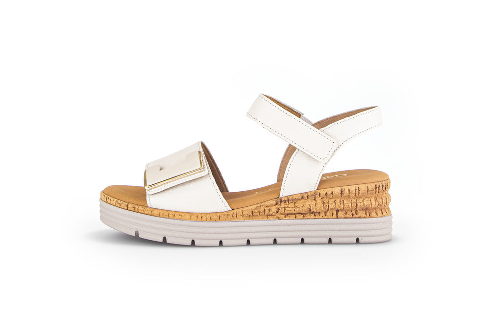 Sandales Dafni Beiges article 82.700.52 Marque Gabor Nouvelle collection printemps été 2026 magasins chaussures Jeanmart Belgique Liège Grivegnée Ans Namur Eupen multimarques conseil confort cuir orthopédique