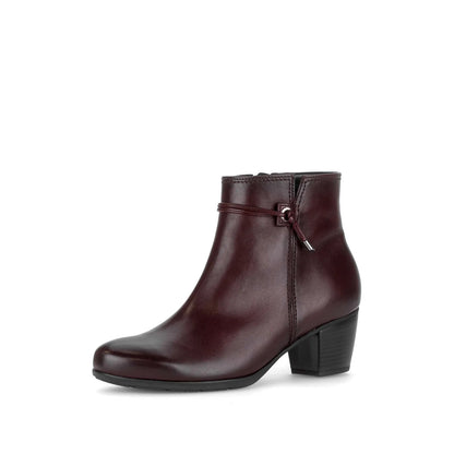 Boots Roma Bordeaux article 8029.01.003 Chaussures femmes Marque Gabor Nouvelle collection automne hiver 2026 Magasins Belgique Liège Grivegnée Ans Namur Eupen