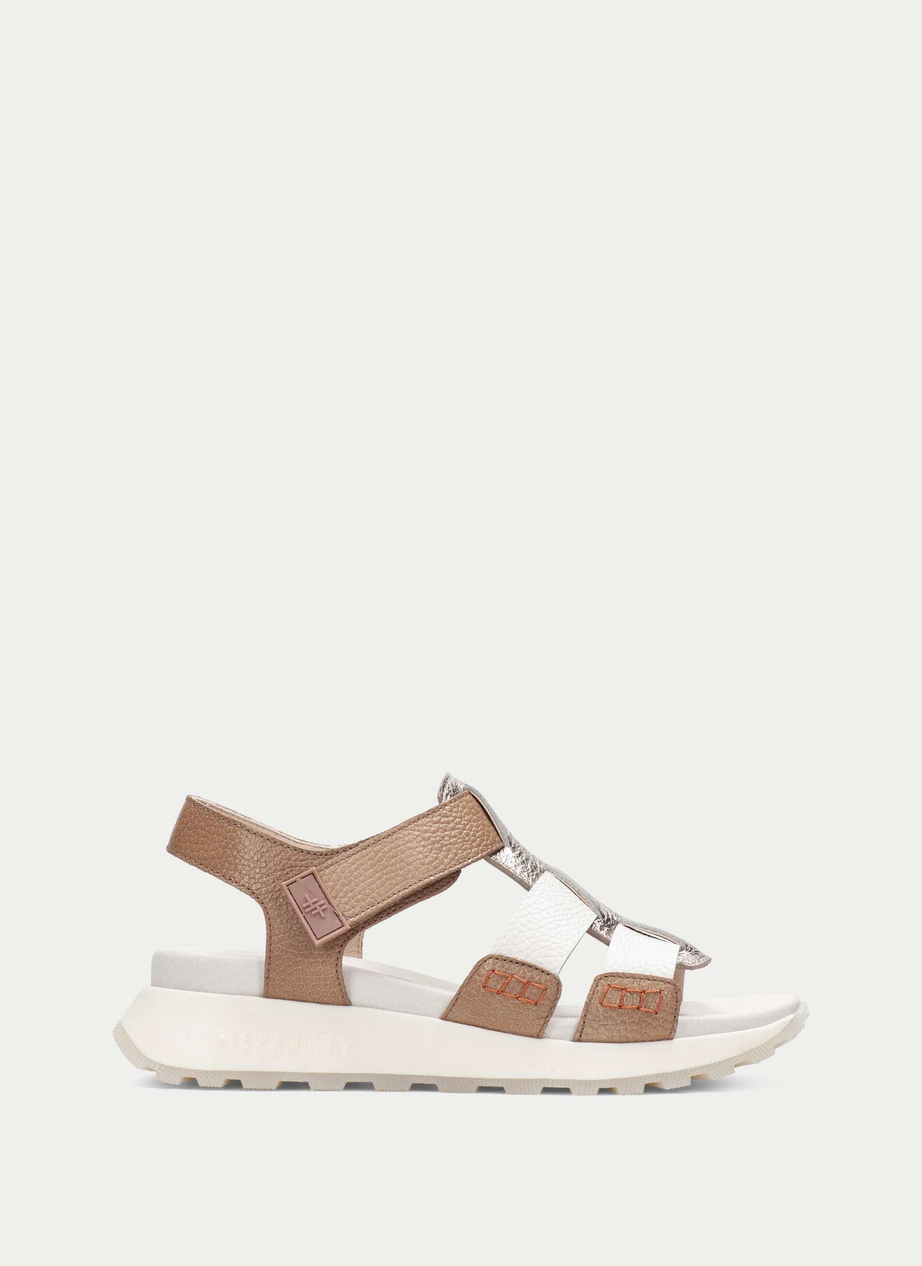 Sandales Ambar Camel article CHV264624 Chaussures femmes marque Hispanitas Espagne Nouvelle Collection Printemps/été 2026 Chaussures Jeanmart Magasins Belgique Liege Grivegnée Ans Namur