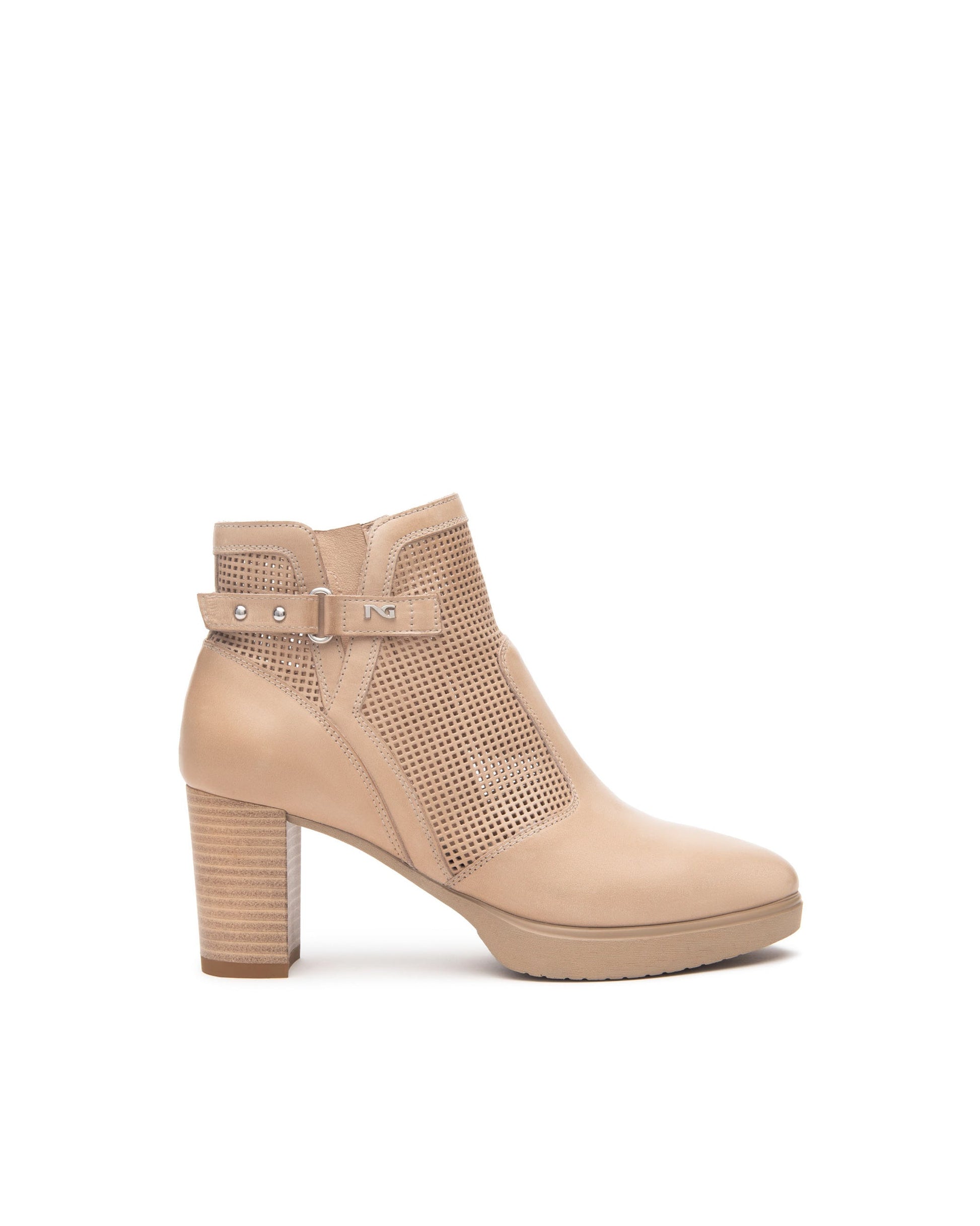 Boots Gamba Beiges Article 512670 Marque Italie NeroGiardini Chaussures Cuir Femmes Magasins France Nouvelle Collection Printemps été 2025