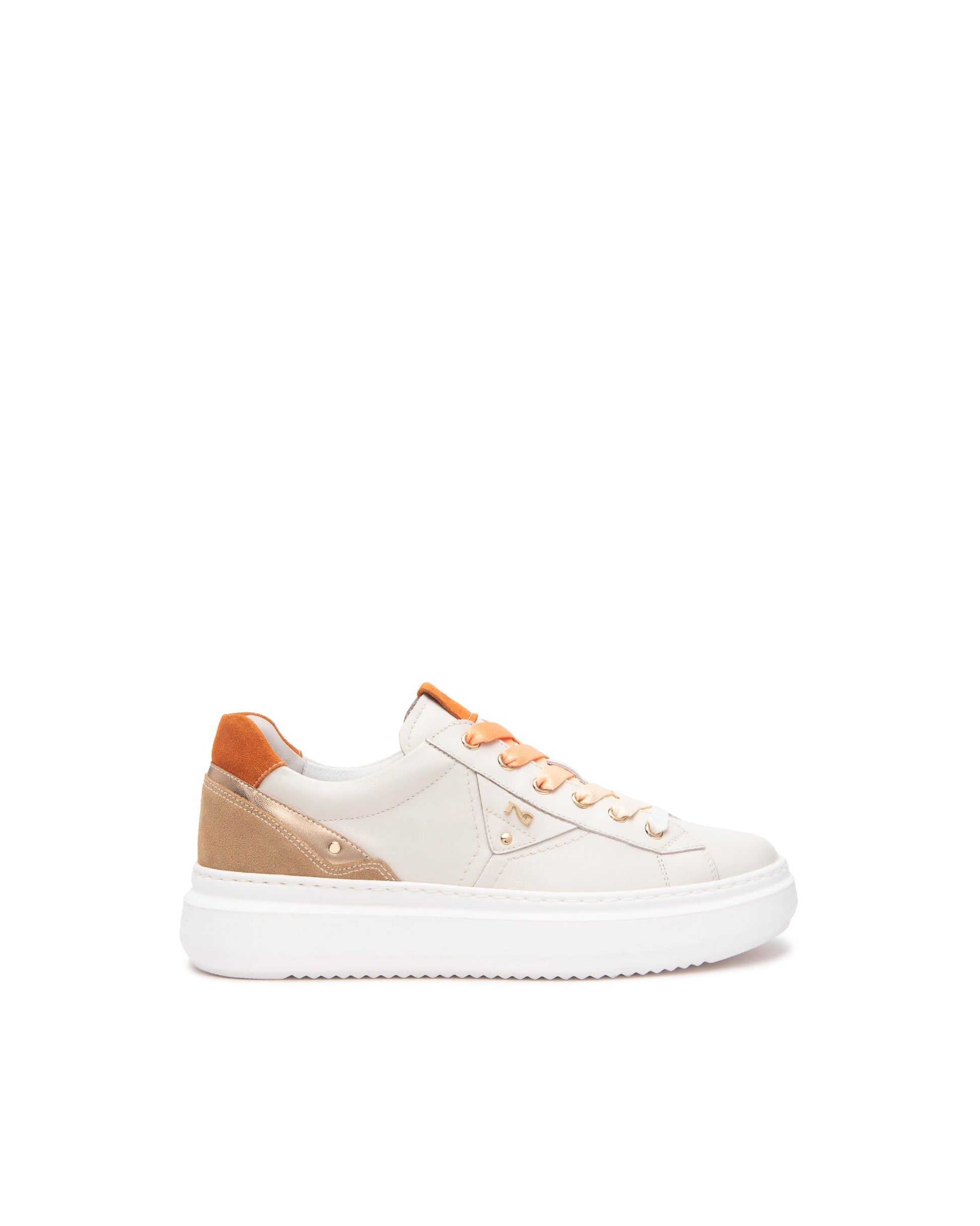 Baskets Poaz Blanches Article 513041 Marque Italie NeroGiardini Chaussures Cuir Femmes Magasins France Nouvelle Collection Printemps été 2025