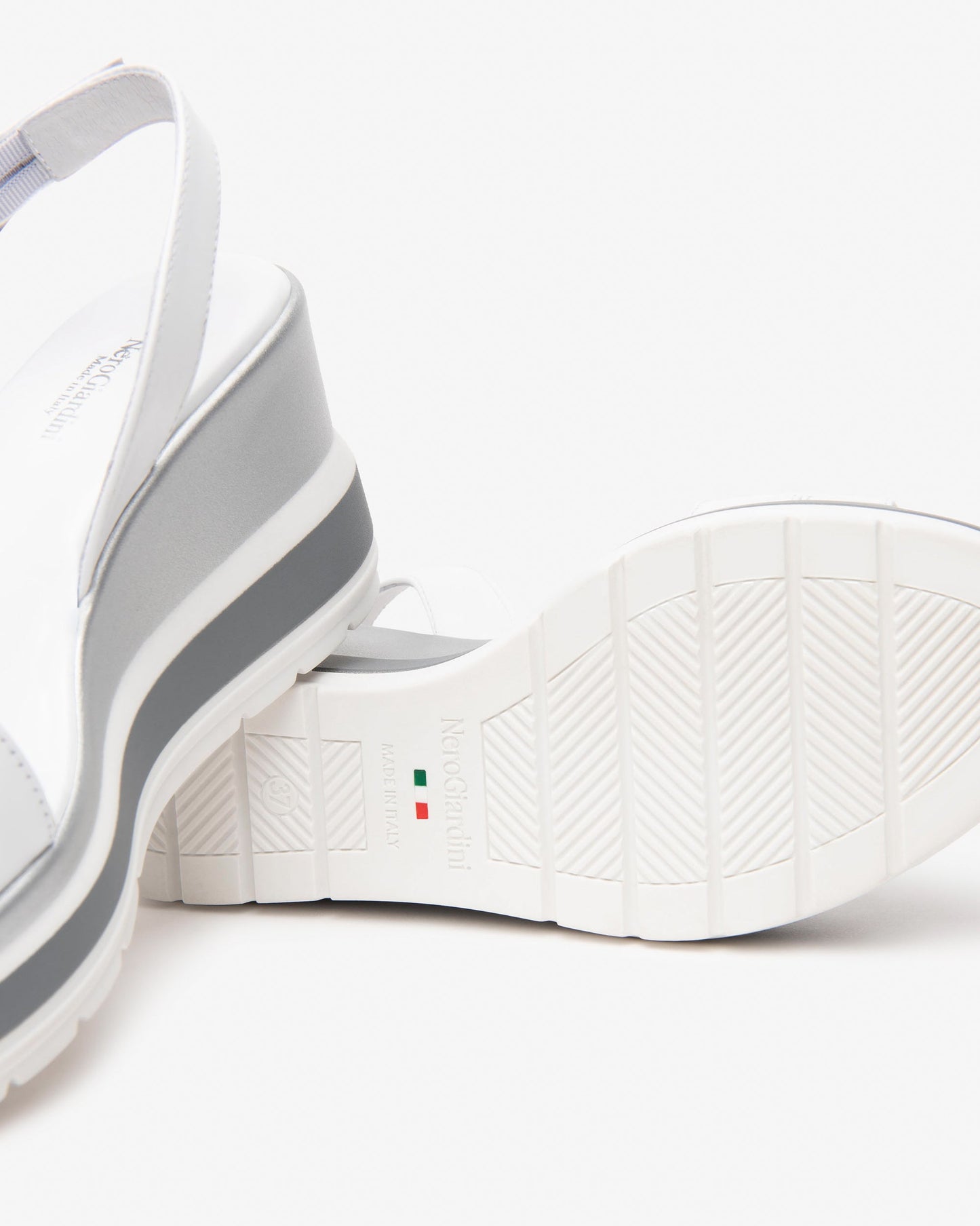 Witte Vito sandalen