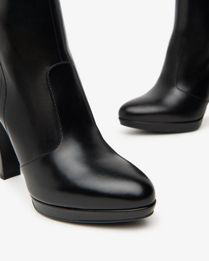 Schwarze Cerasus-Stiefel