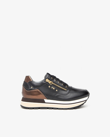 Zwarte Prunus-sneakers