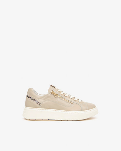 Beige Sneakers „Domestic“