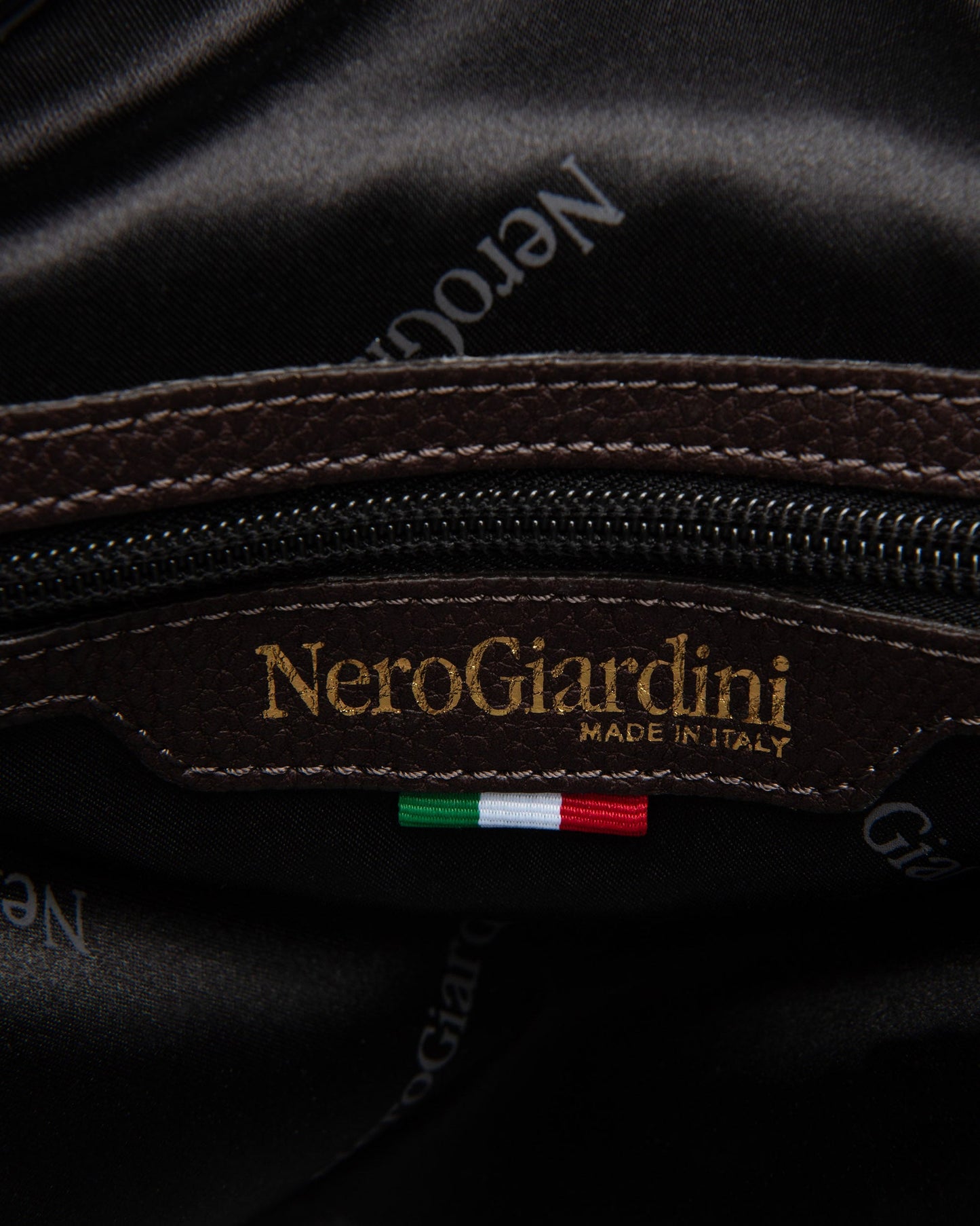 Beiger Rucksack