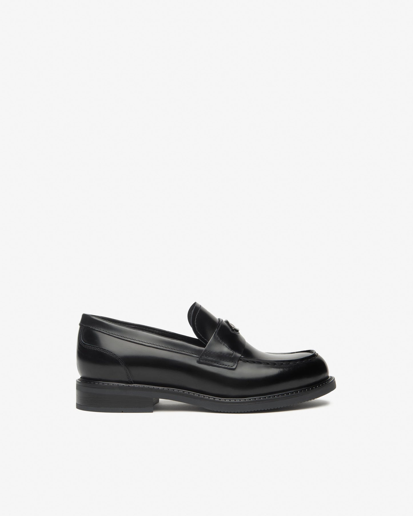 Mocassins Hillerod Noirs article 513960 Chaussures femmes Marque NeroGiardini Italie Cuir Nouvelle collection automne hiver 2025 Magasins France