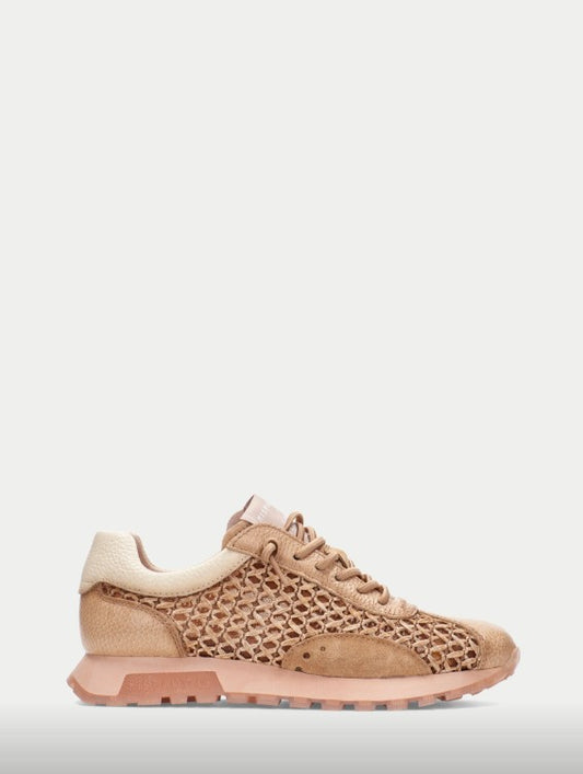 Baskets Oregon Camel article RHV264741 Chaussures femmes marque Hispanitas Espagne Nouvelle Collection Printemps/été 2026 Chaussures Jeanmart Magasins Belgique Liege Grivegnée Ans Namur