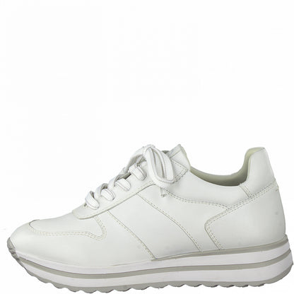 Baskets Berlin Blanches