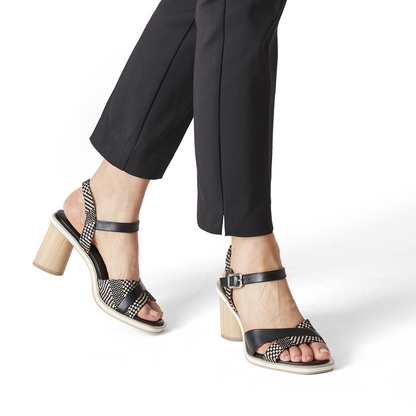 Schwarze Mistical Sandalen