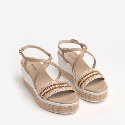 Beige lupine sandalen