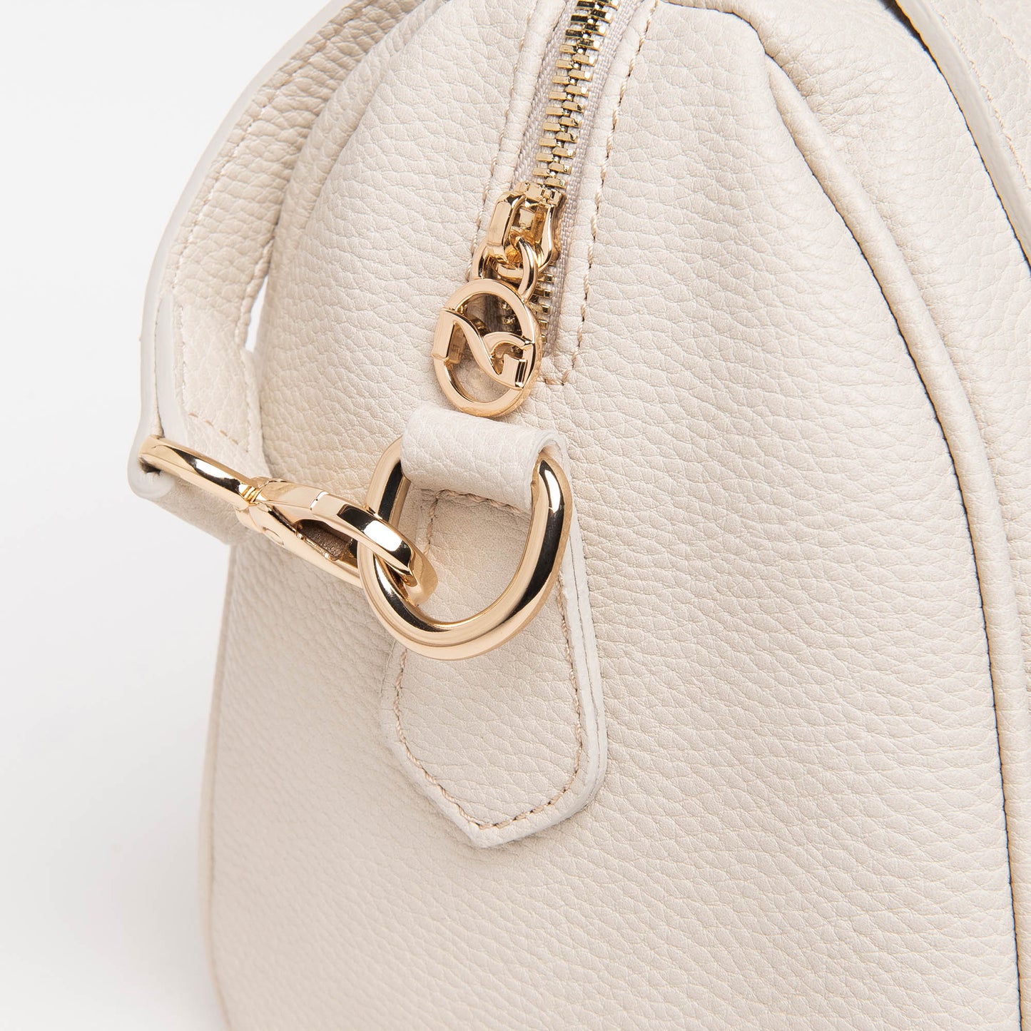 Beige Bowlingtasche