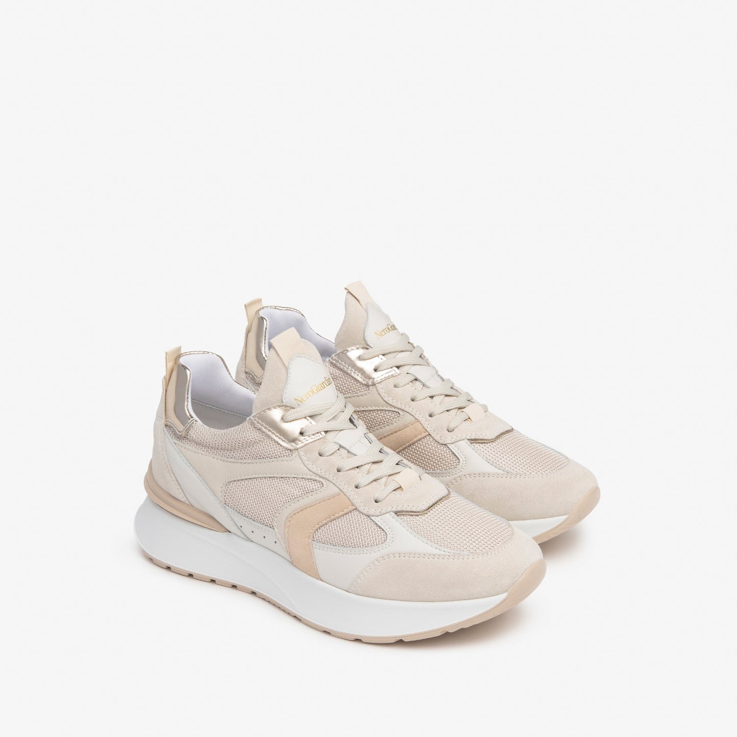 Constancia Beige Turnschuhe 