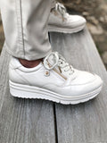 Minsk naakte sneakers