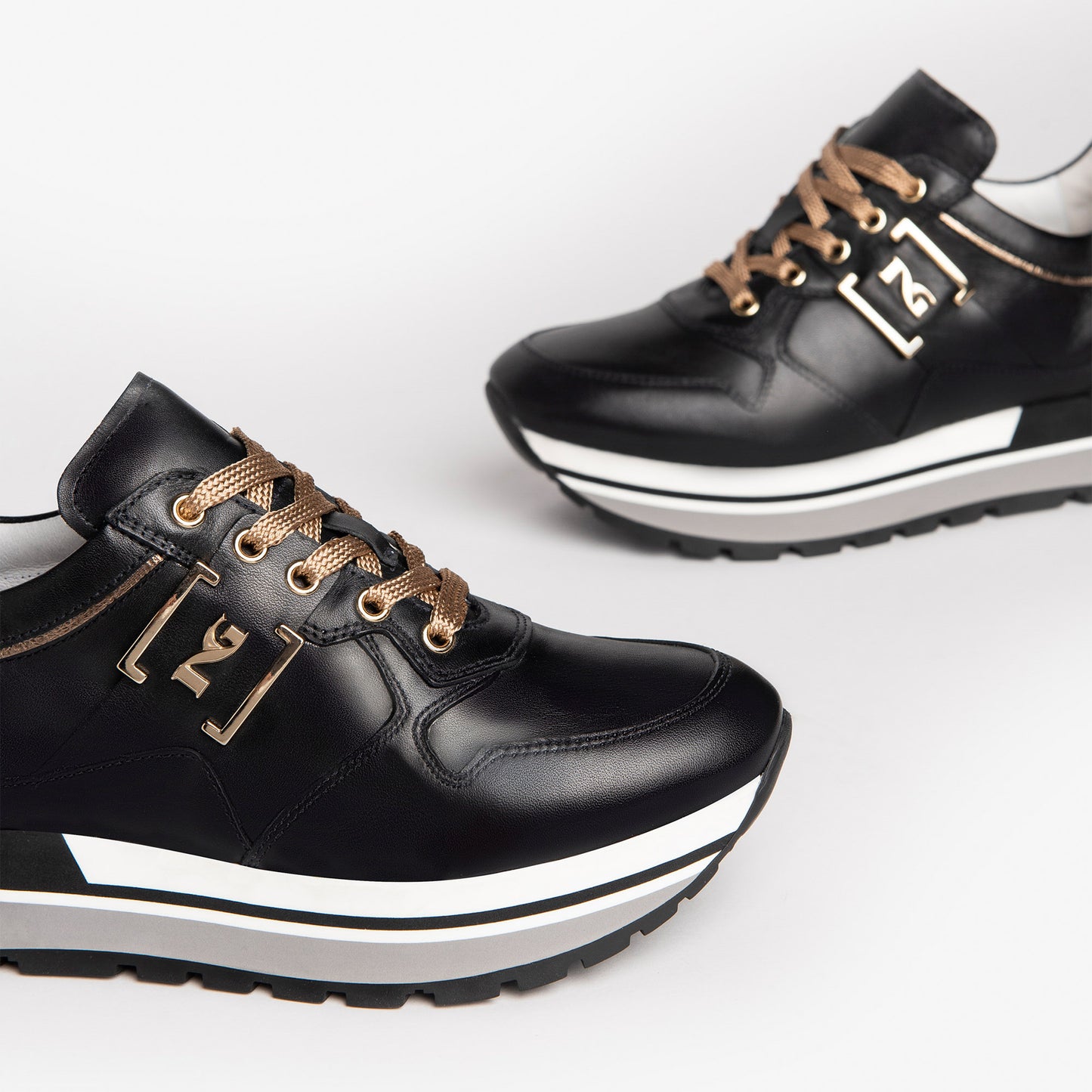 Baskets Irvine Noires