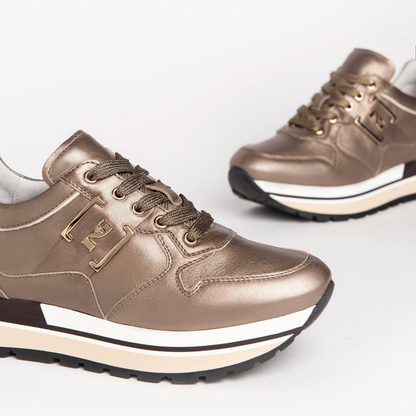 Irvine Turnschuhe Gold