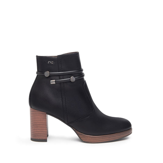 Boots Serrulata Noirs femmes NeroGiardini France nouvelle collection automne hiver 2023