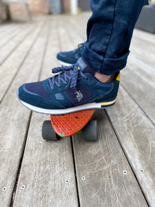 Baskets Wilde Bleues
