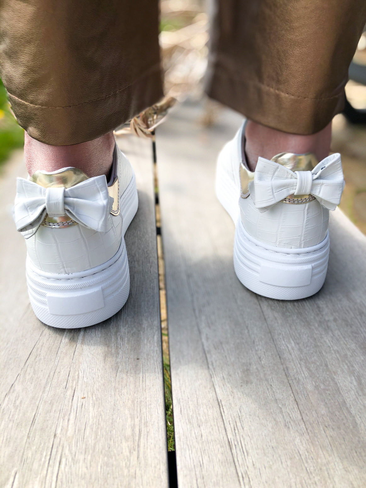 Macquarie ivoorkleurige sneakers