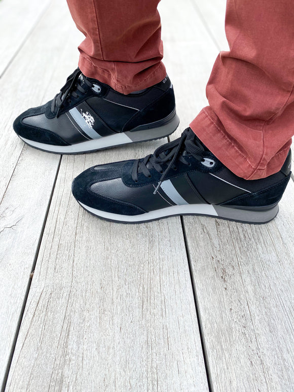 Baskets Austen Noires